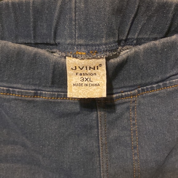 Jeans with some stretch - Picture 6 of 6